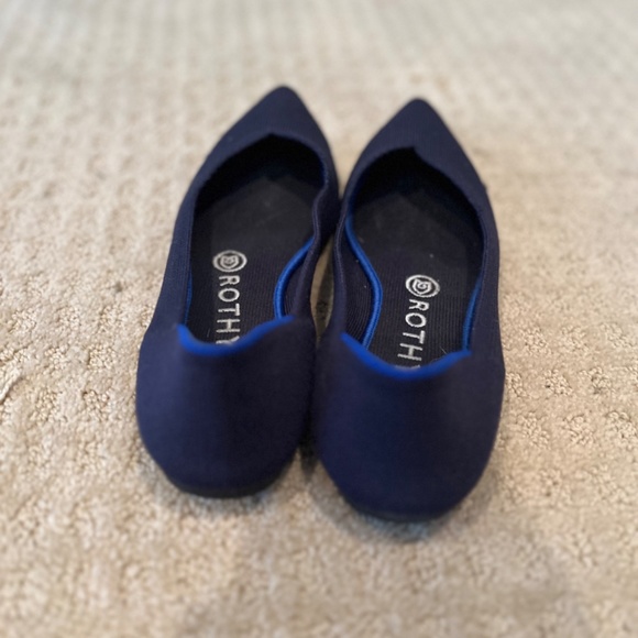 Rothy’s Pointe - Picture 3 of 3